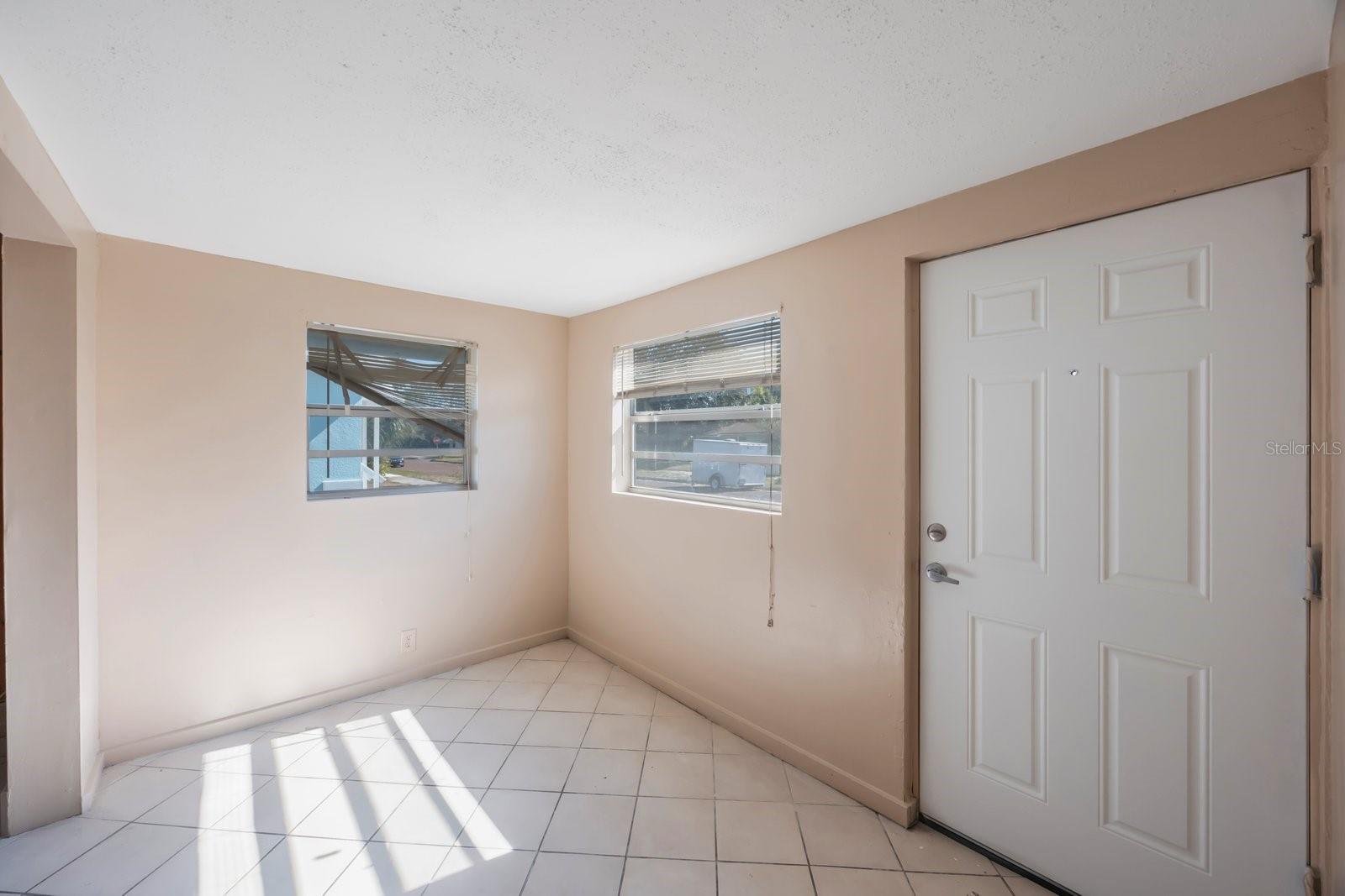 4135 4TH AVE N, ST PETERSBURG, FL, 33713