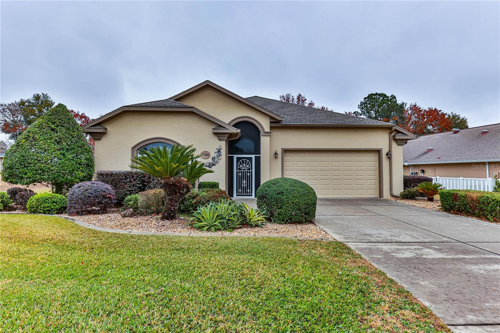 706 LAKE DIAMOND AVE, OCALA, FL, 34472