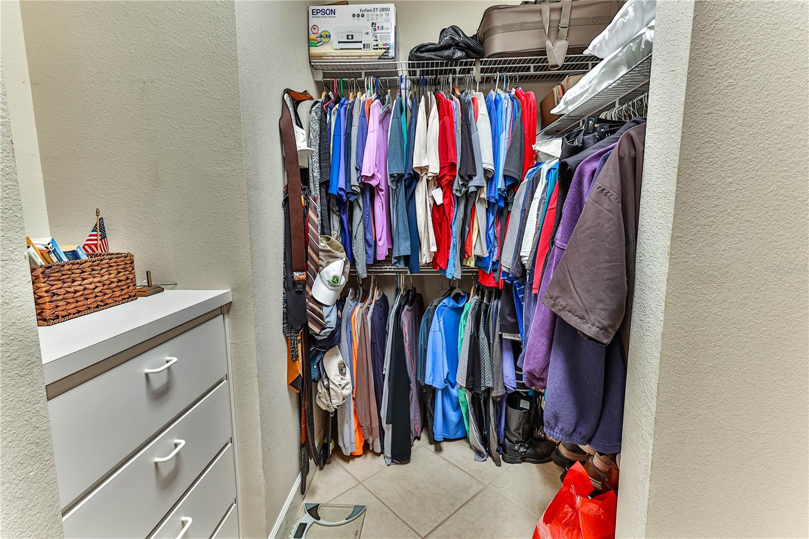 706 LAKE DIAMOND AVE, OCALA, FL, 34472