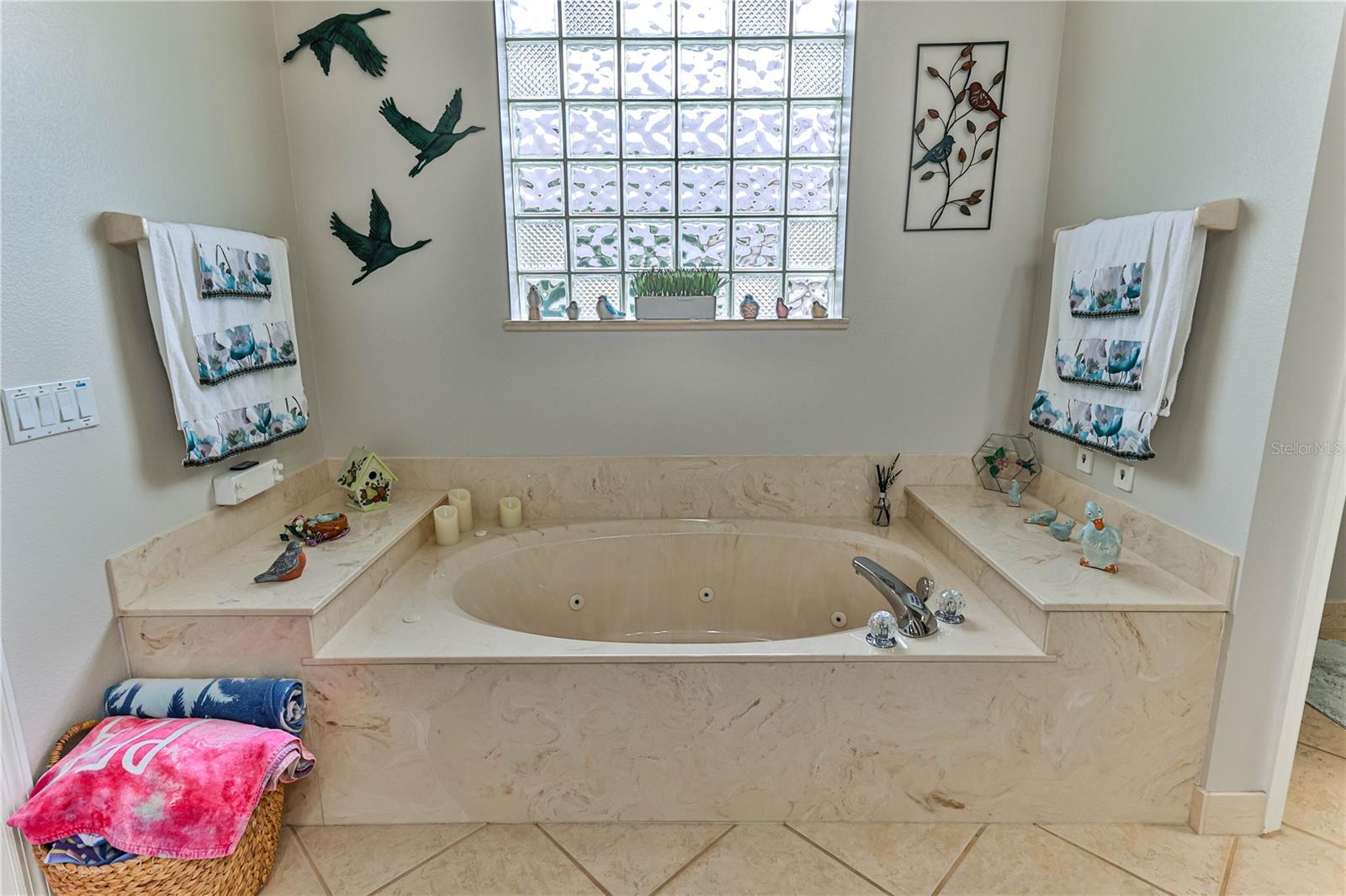 706 LAKE DIAMOND AVE, OCALA, FL, 34472