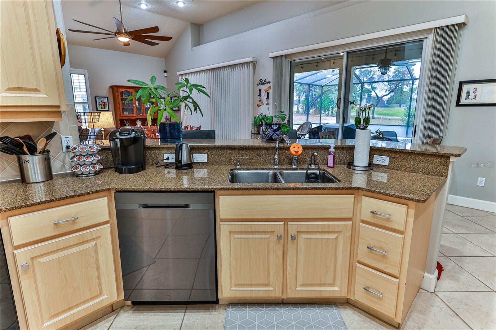 706 LAKE DIAMOND AVE, OCALA, FL, 34472