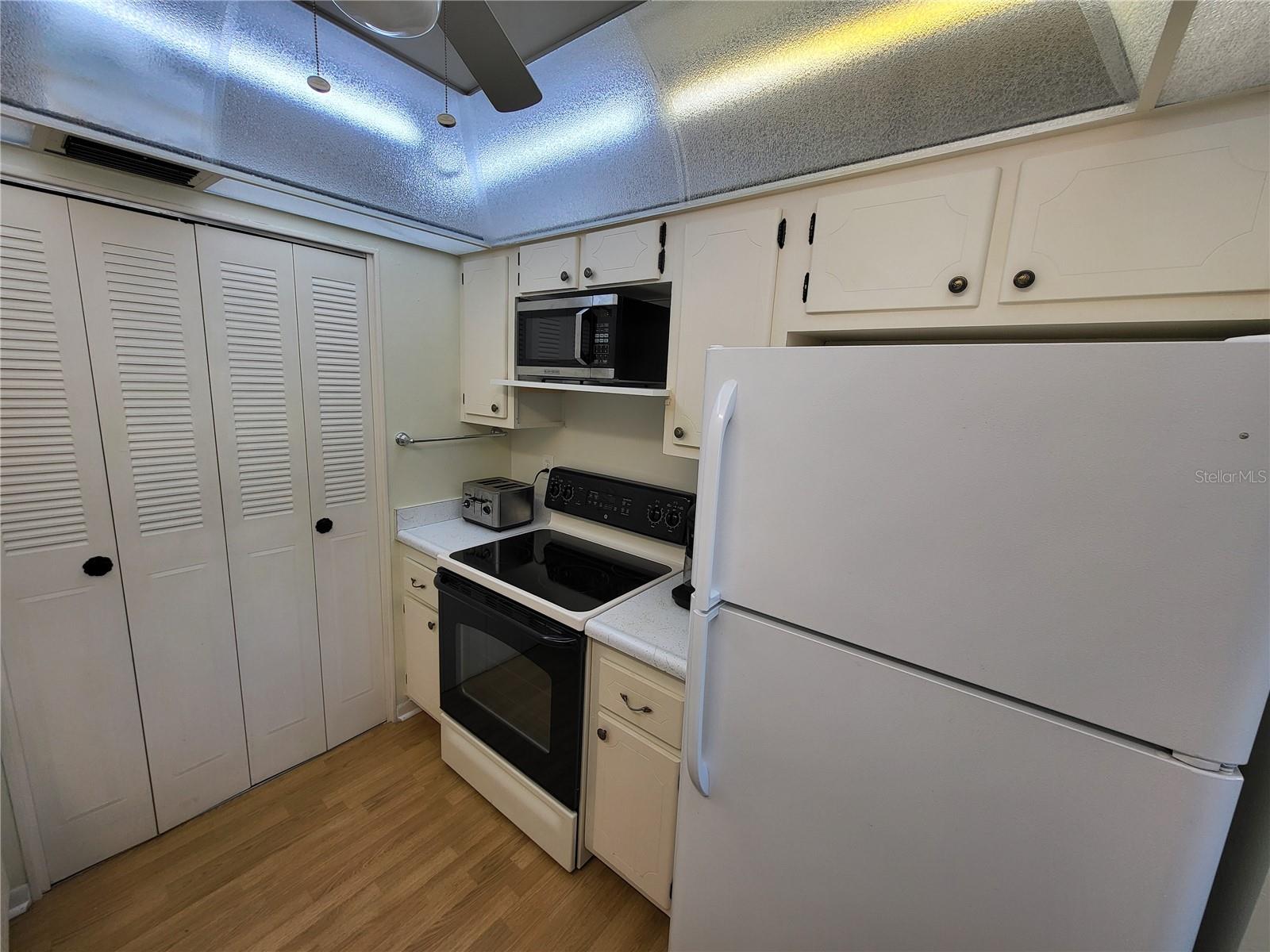 1235 S HIGHLAND AVE #4-306, CLEARWATER, FL, 33756
