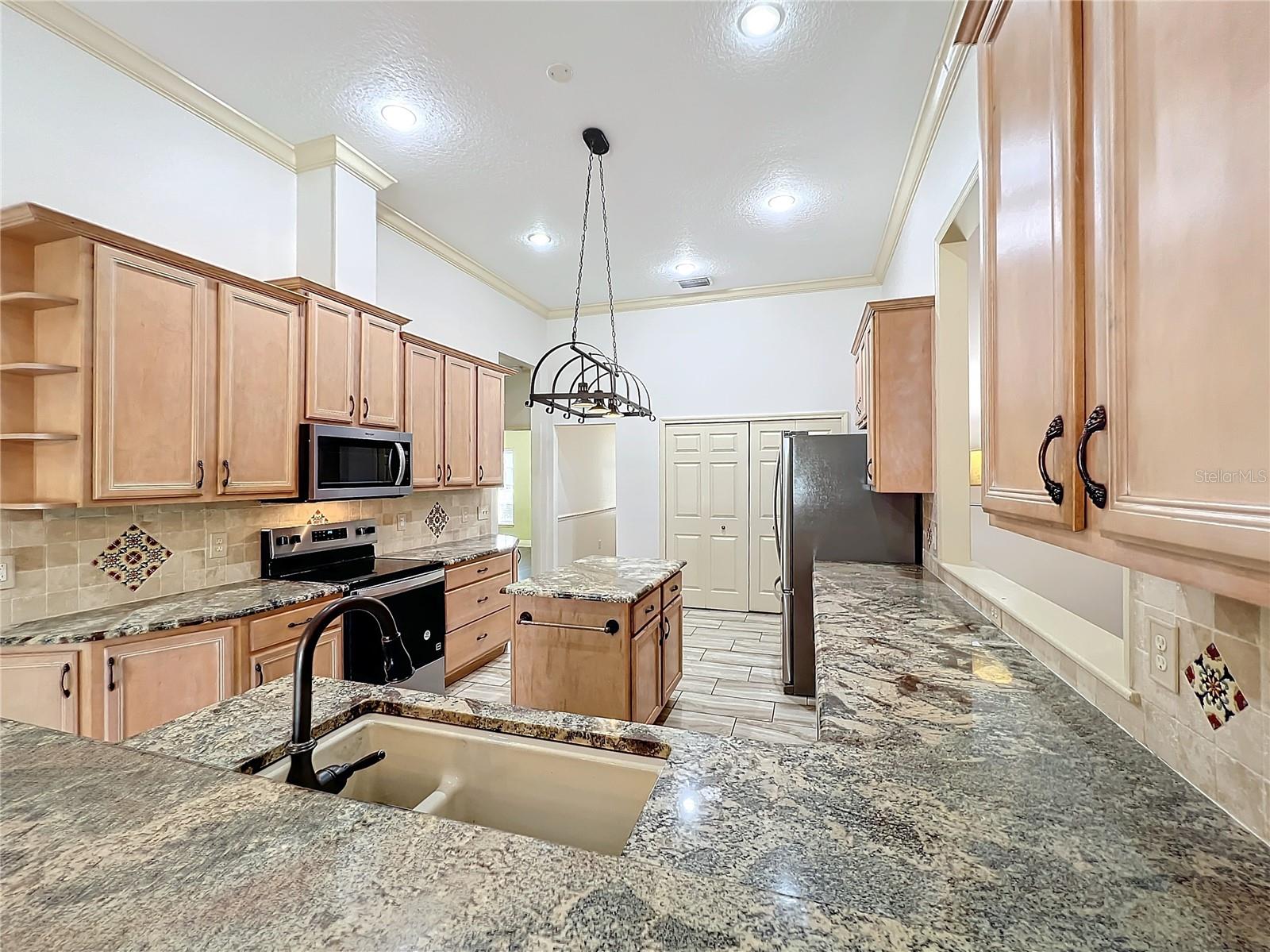2511 MADRON CT, ORLANDO, FL, 32806
