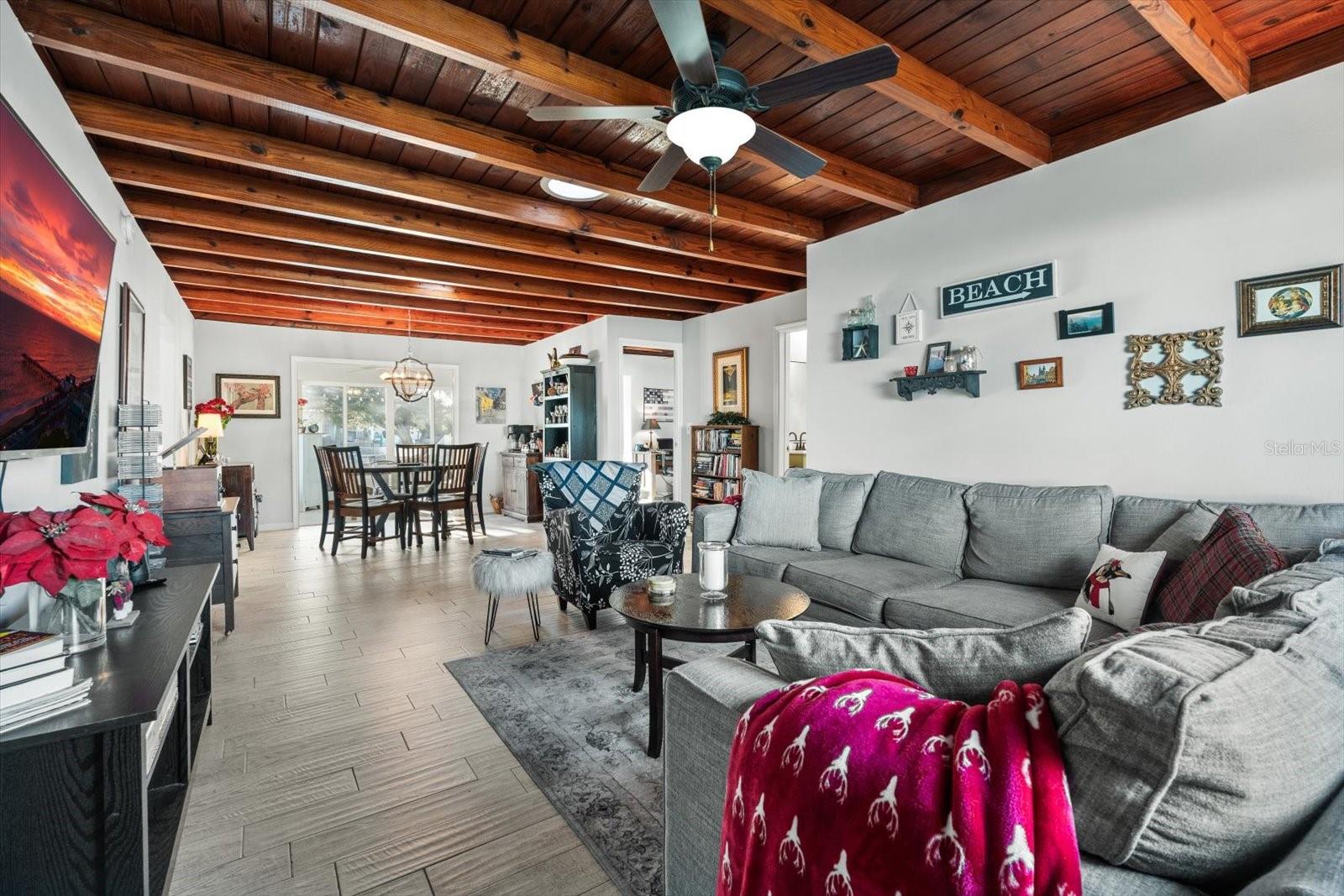 135 N PALMETTO AVE, FLAGLER BEACH, FL, 32136