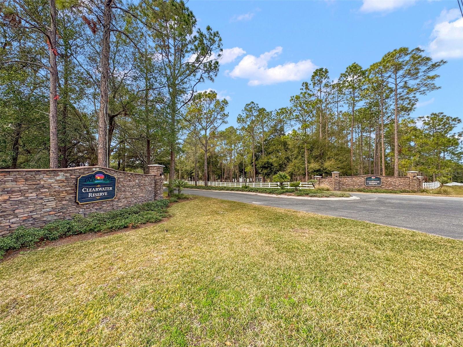 3163 BRIGHT LAKE CIR, GROVELAND, FL, 34736