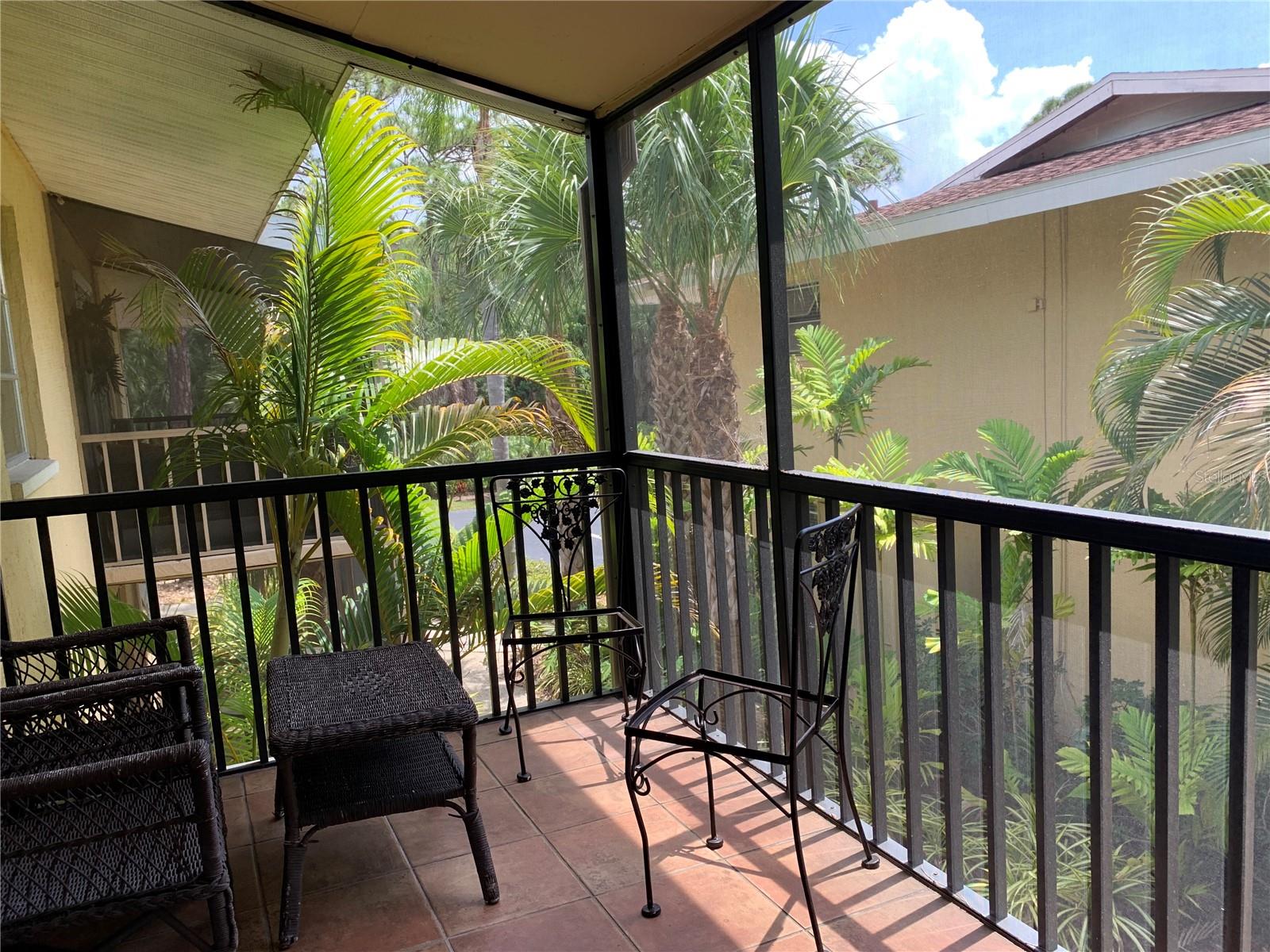 930 LA COSTA CIR #6, SARASOTA, FL, 34237