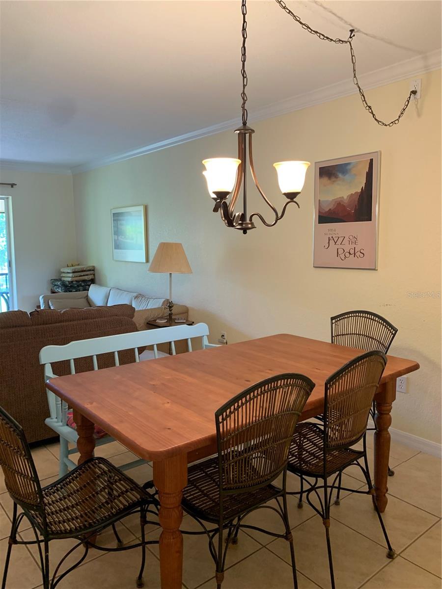 930 LA COSTA CIR #6, SARASOTA, FL, 34237