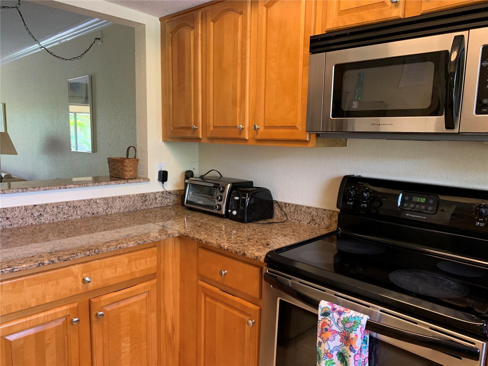 930 LA COSTA CIR #6, SARASOTA, FL, 34237