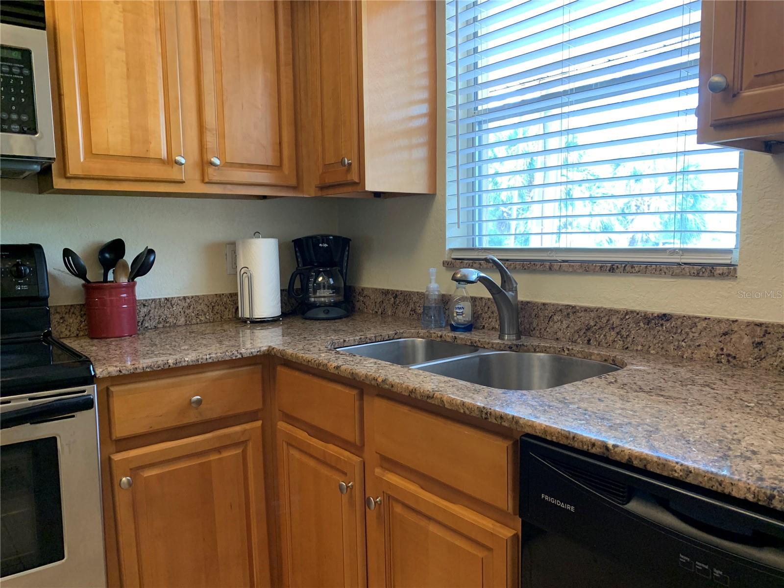 930 LA COSTA CIR #6, SARASOTA, FL, 34237