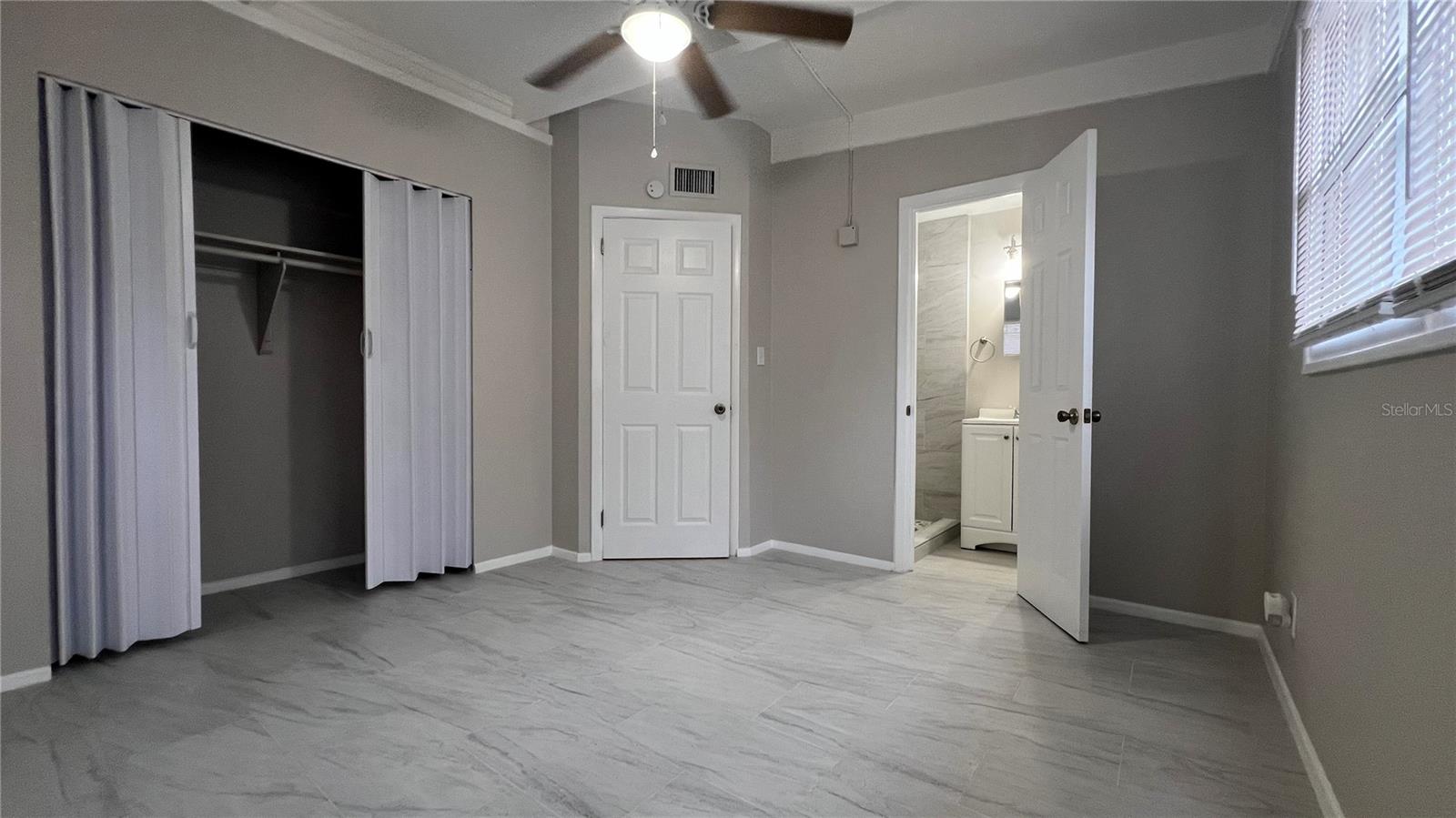 7815 RIDEIN RD, TAMPA, FL, 33619
