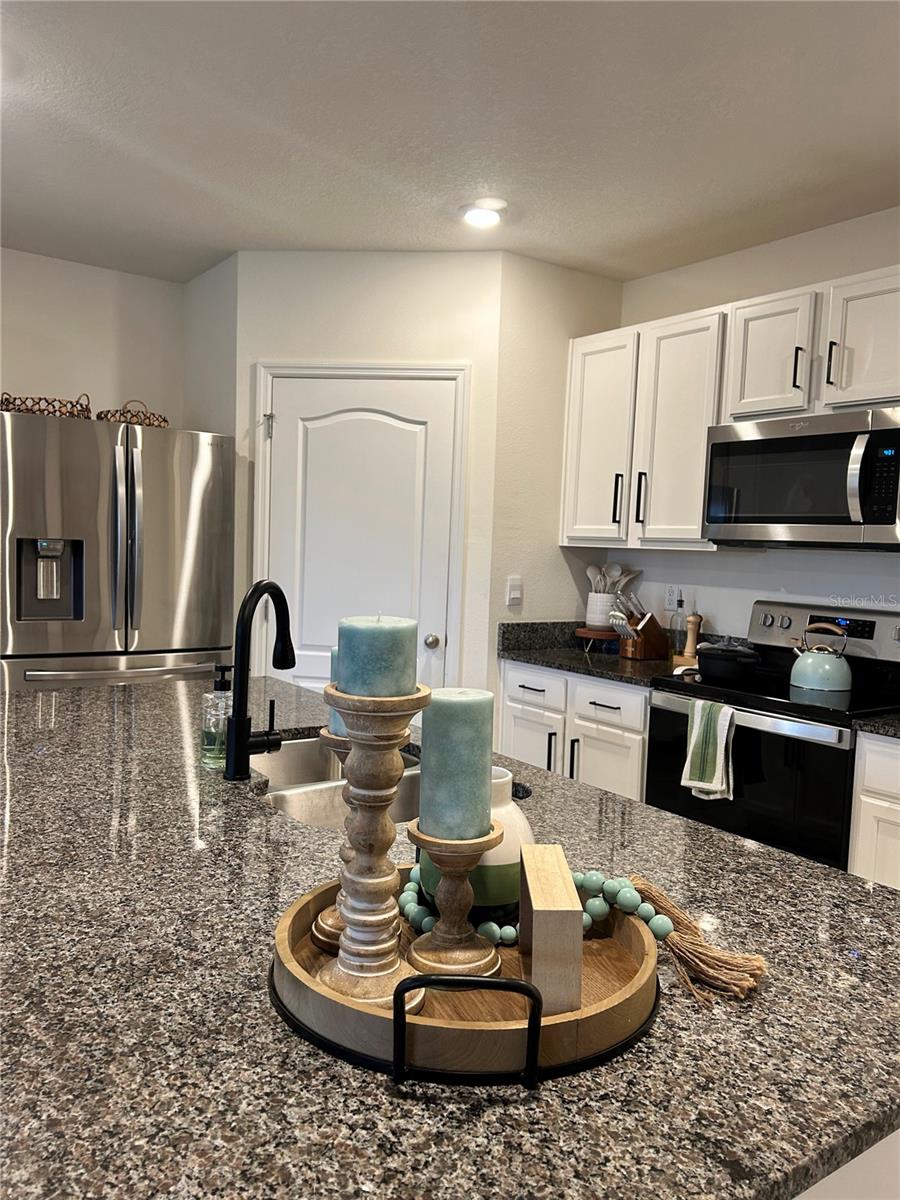1278 RED HILL RD, DAVENPORT, FL, 33837