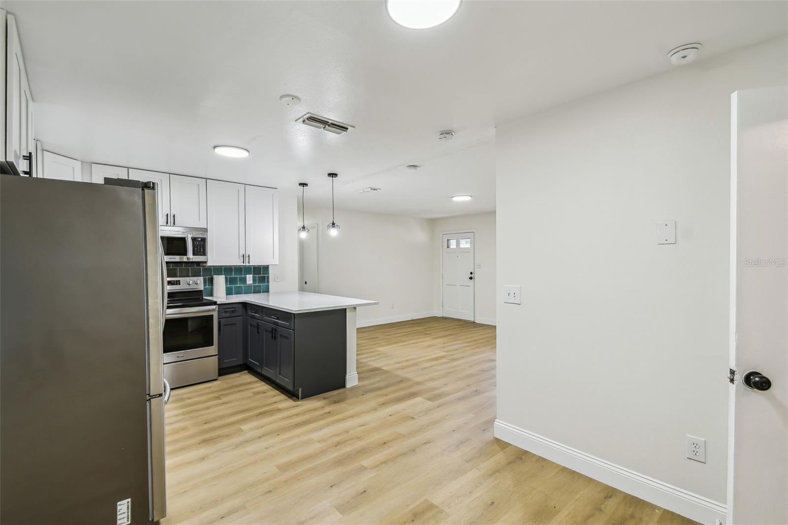 5216 BONNIE BRAE CIR, ORLANDO, FL, 32808