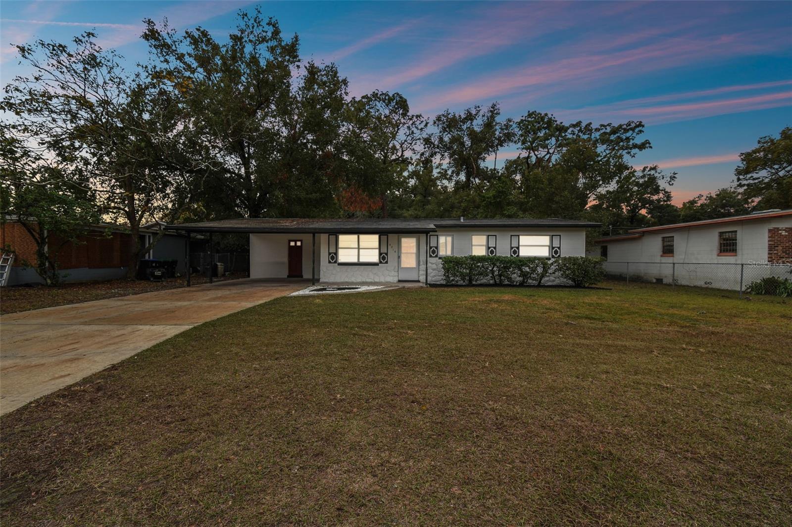 5216 BONNIE BRAE CIR, ORLANDO, FL, 32808