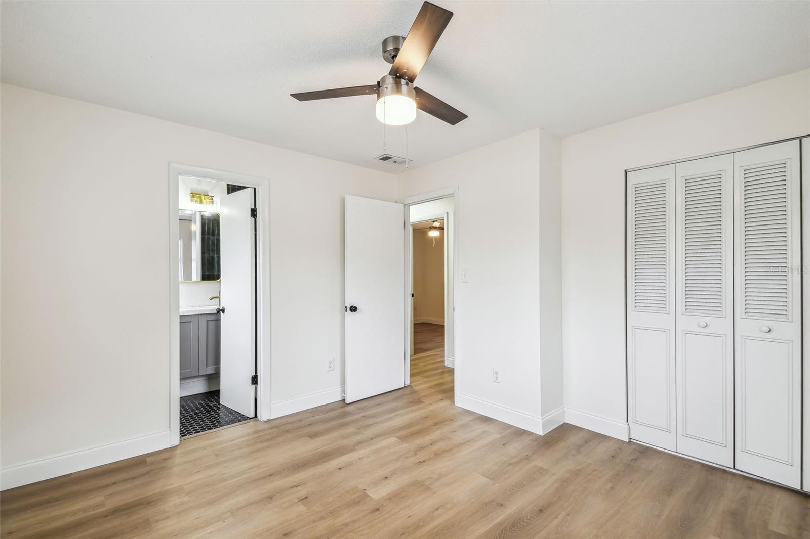 5216 BONNIE BRAE CIR, ORLANDO, FL, 32808