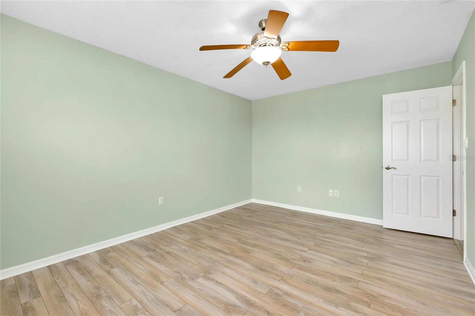 460 BASE AVE E #122, VENICE, FL, 34285