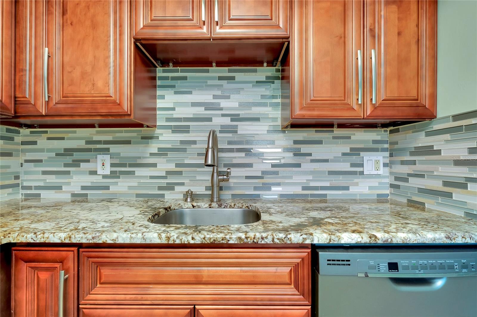 460 BASE AVE E #122, VENICE, FL, 34285