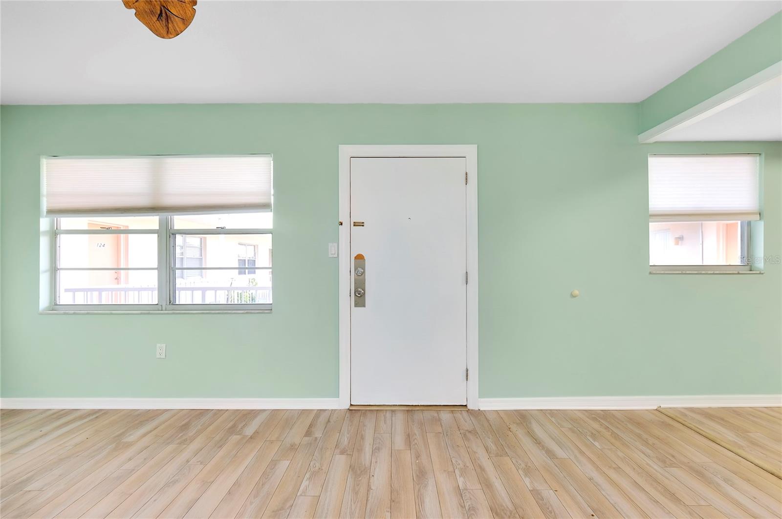 460 BASE AVE E #122, VENICE, FL, 34285