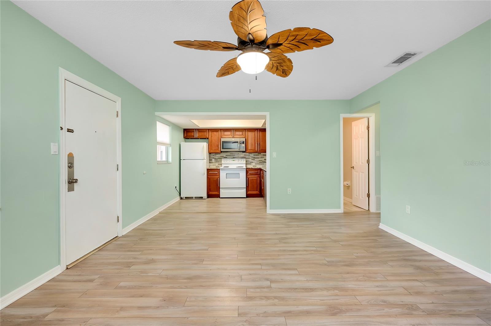 460 BASE AVE E #122, VENICE, FL, 34285