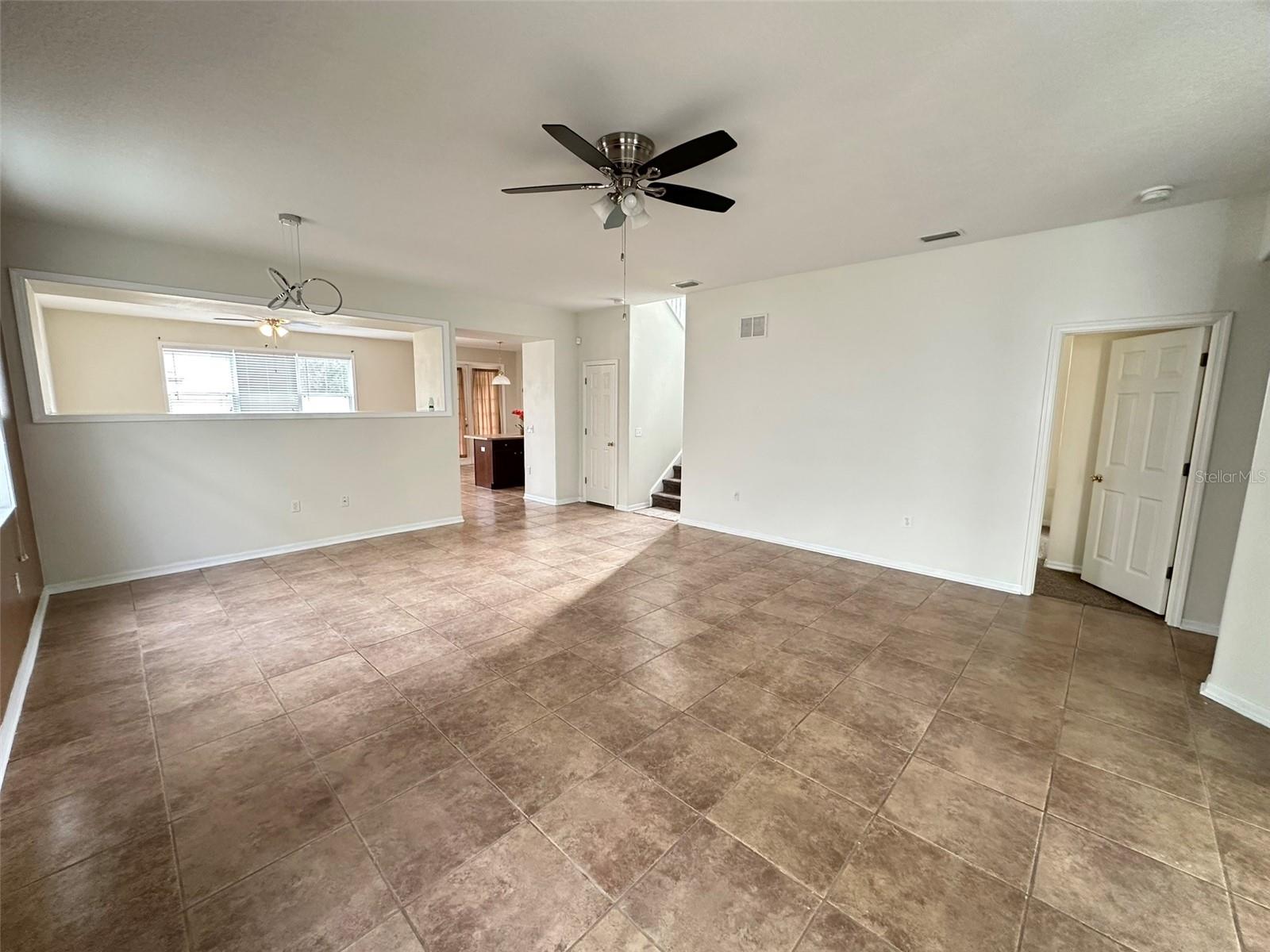 9118 MIRAH WIND PL, LAND O LAKES, FL, 34638