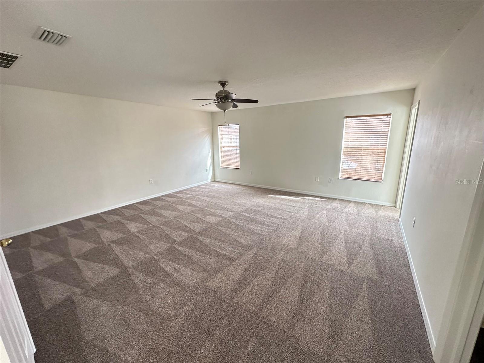 9118 MIRAH WIND PL, LAND O LAKES, FL, 34638