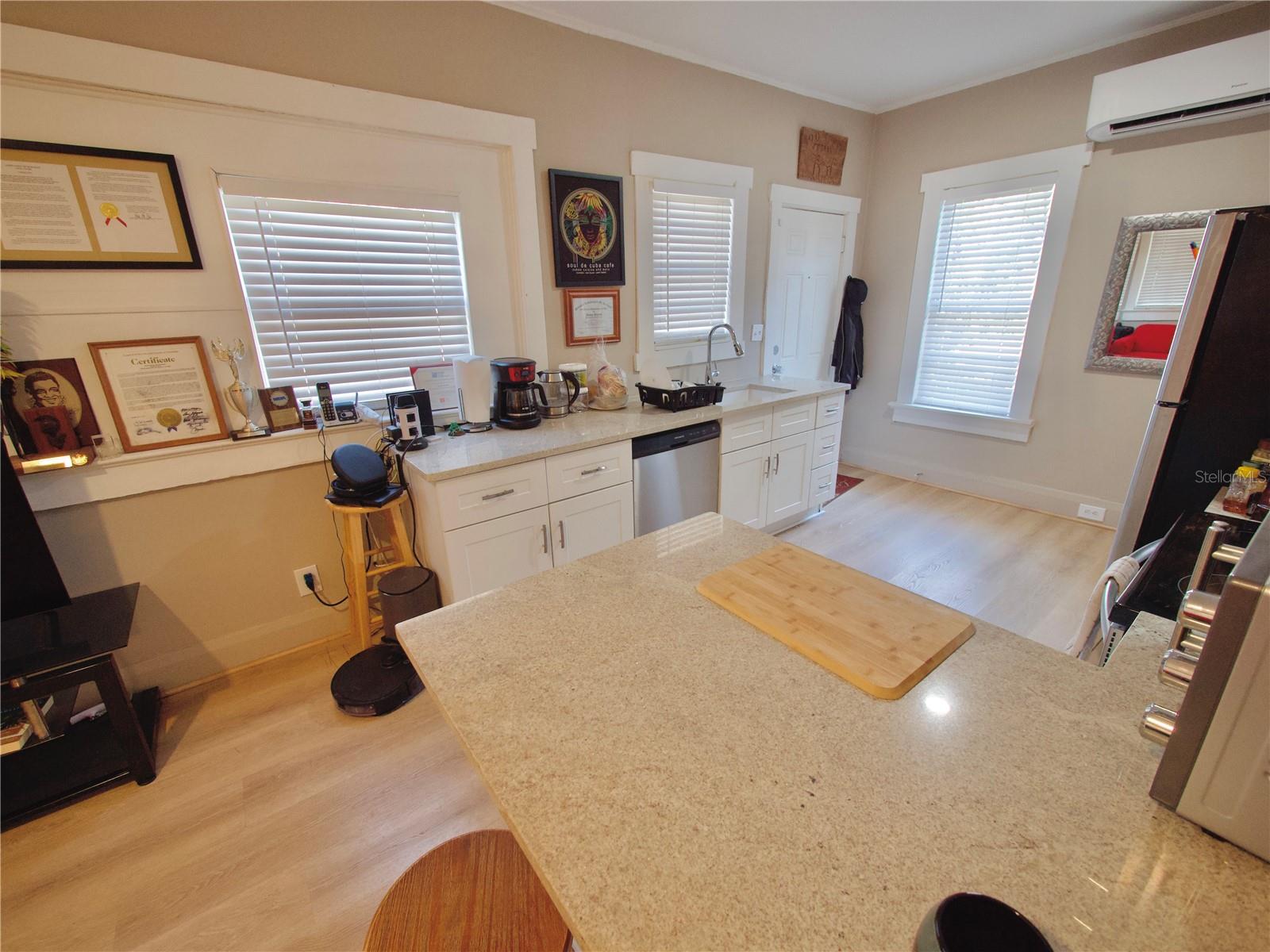 1004 E 22ND AVE, TAMPA, FL, 33605