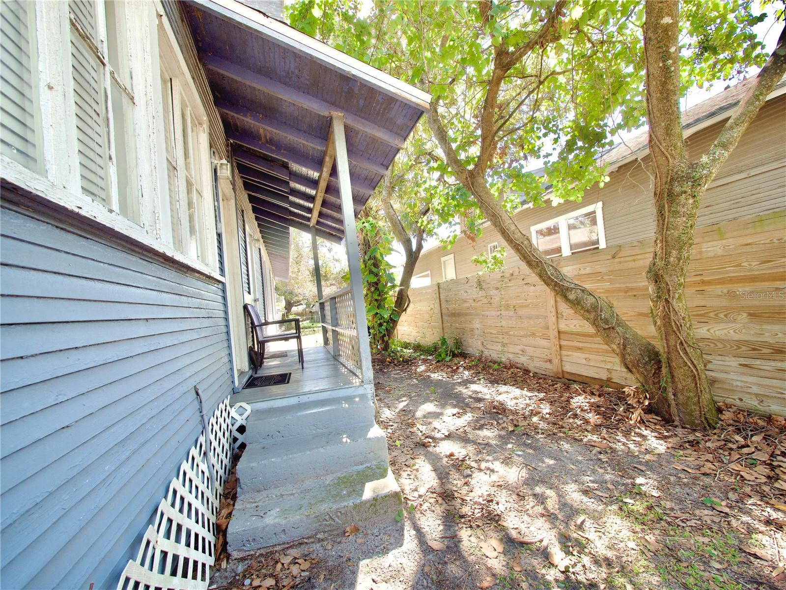1004 E 22ND AVE, TAMPA, FL, 33605