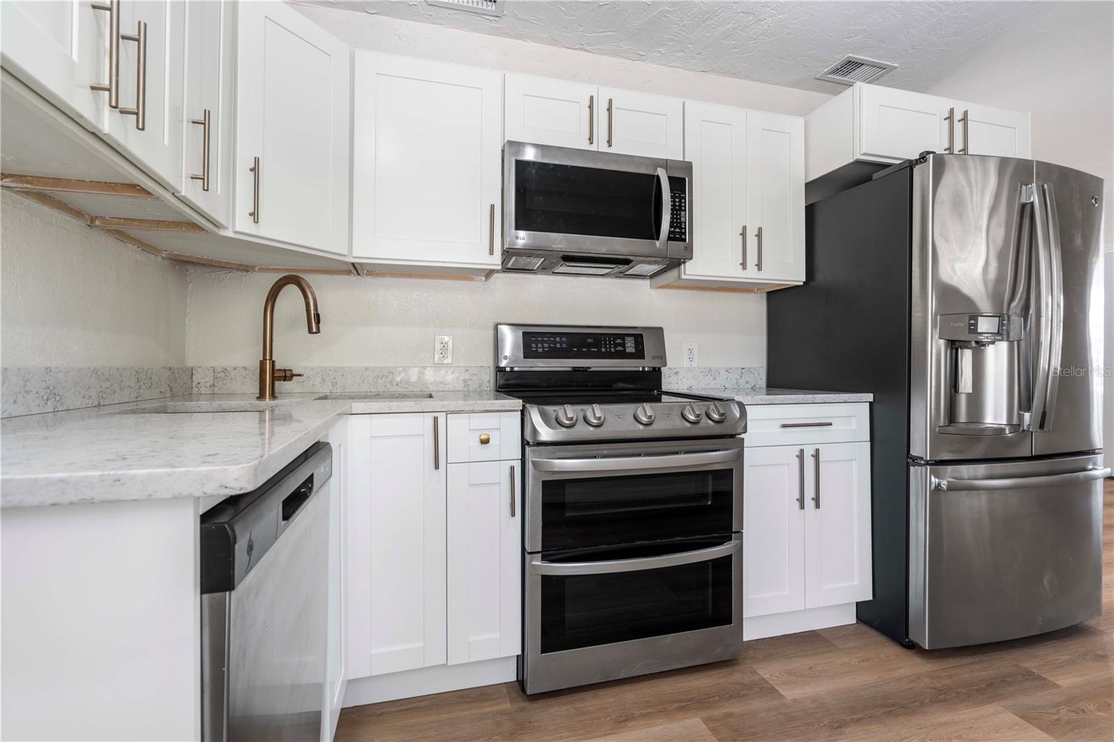 4020 S WEST SHORE BLVD, TAMPA, FL, 33611