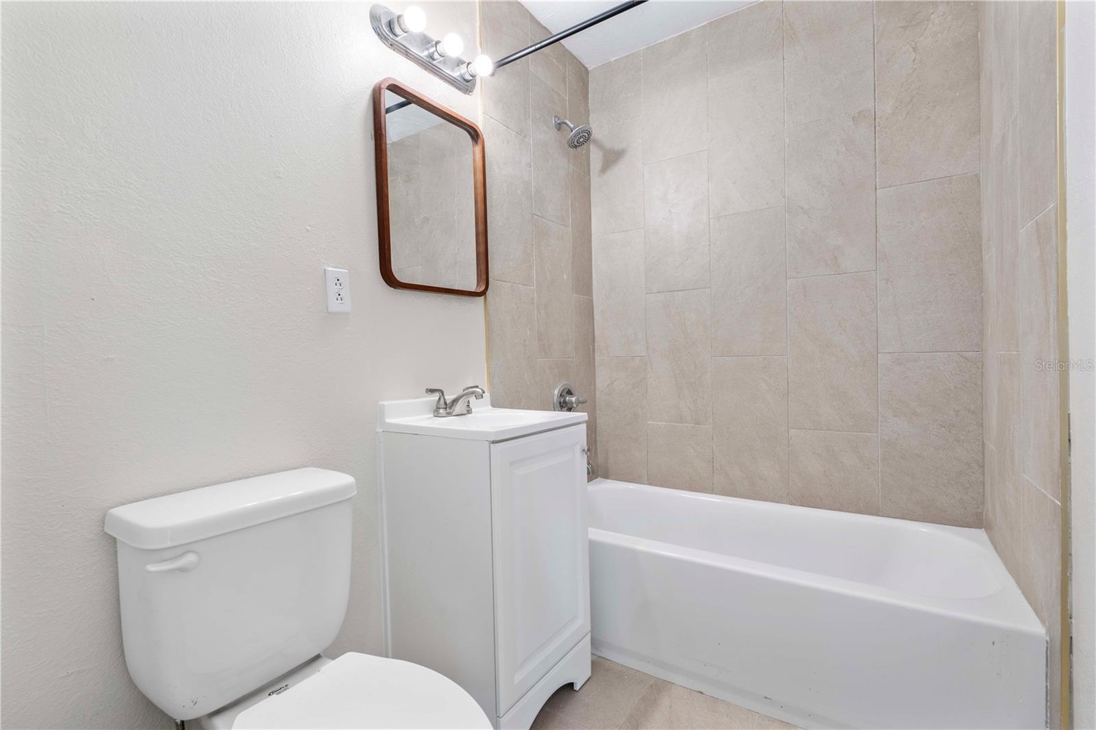 4020 S WEST SHORE BLVD, TAMPA, FL, 33611
