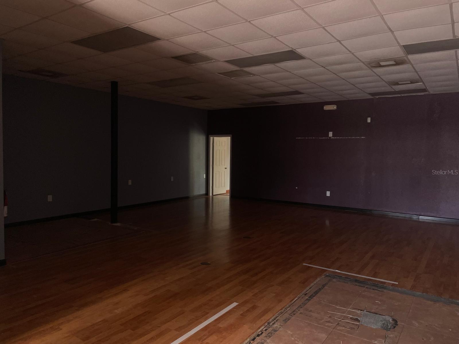 301 W BAY DR #6, LARGO, FL, 33770