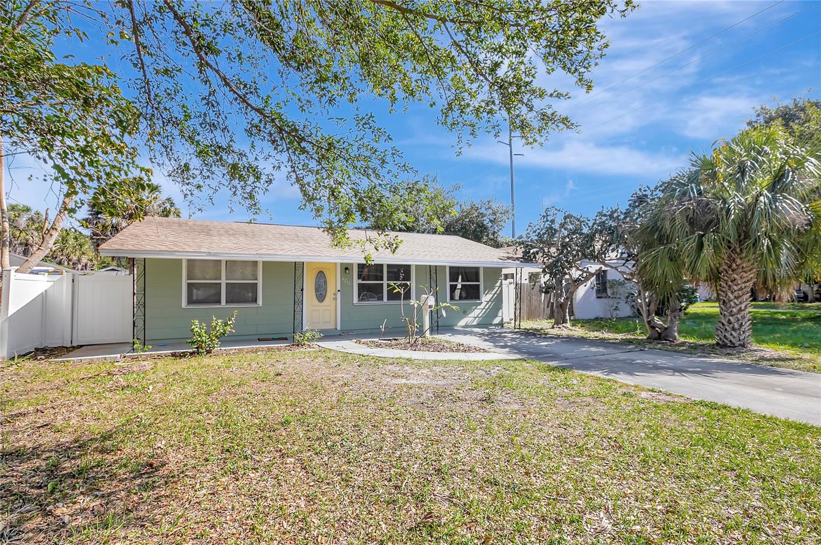 5211 2ND AVE S, ST PETERSBURG, FL, 33707