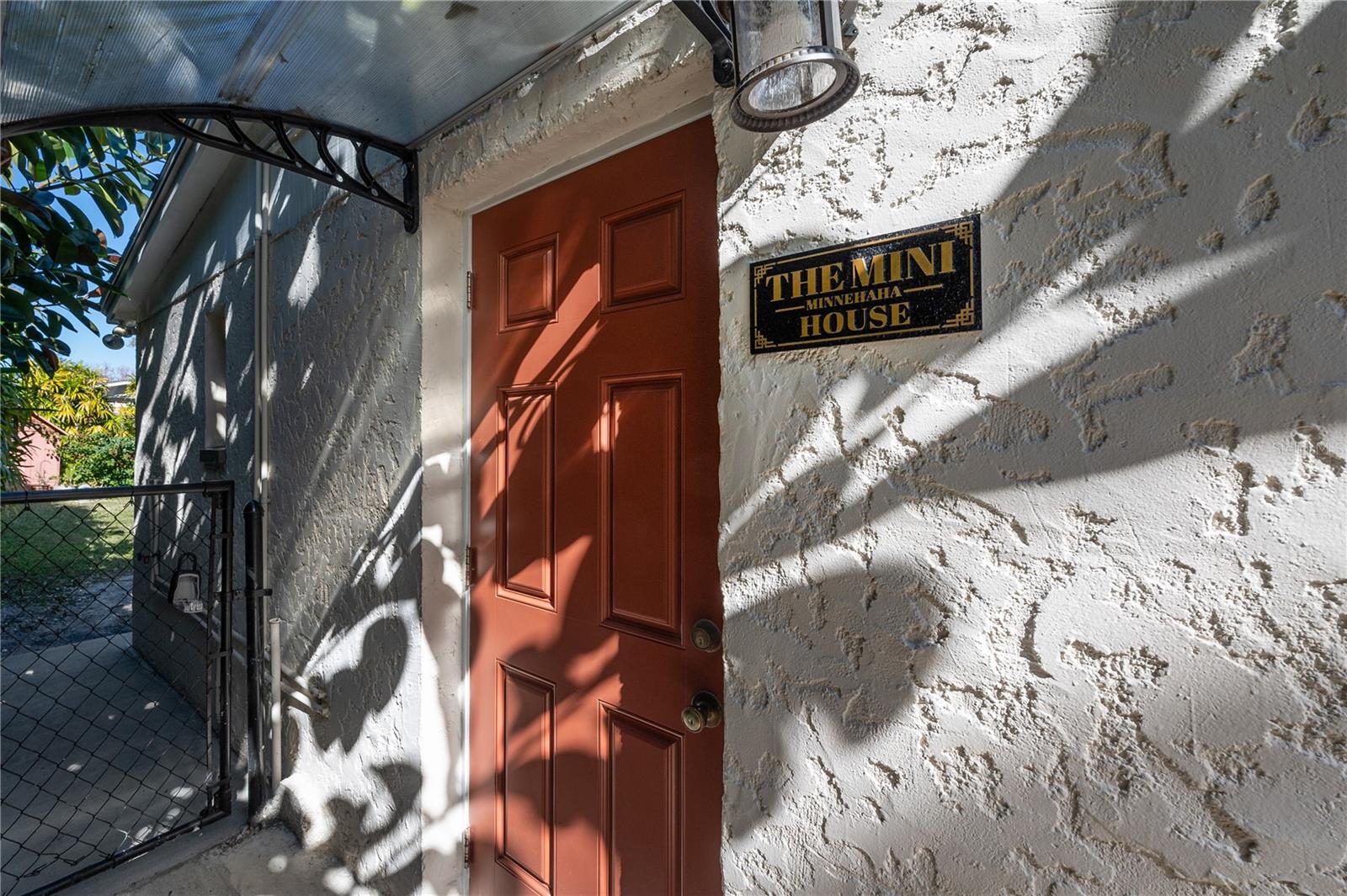 807 W MINNEHAHA ST, TAMPA, FL, 33604