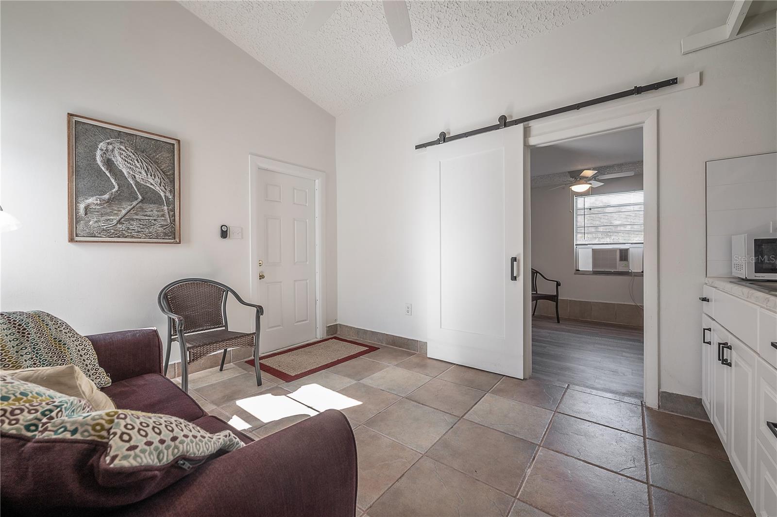 807 W MINNEHAHA ST, TAMPA, FL, 33604