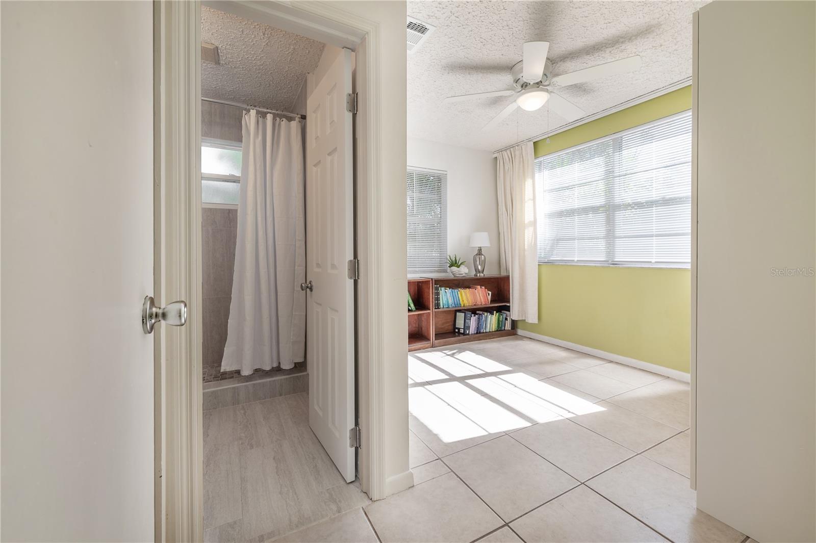 807 W MINNEHAHA ST, TAMPA, FL, 33604