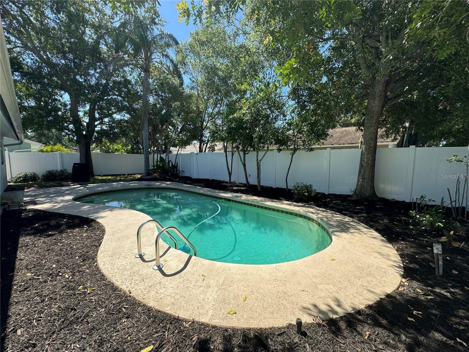1625 DALE CIR S, DUNEDIN, FL, 34698