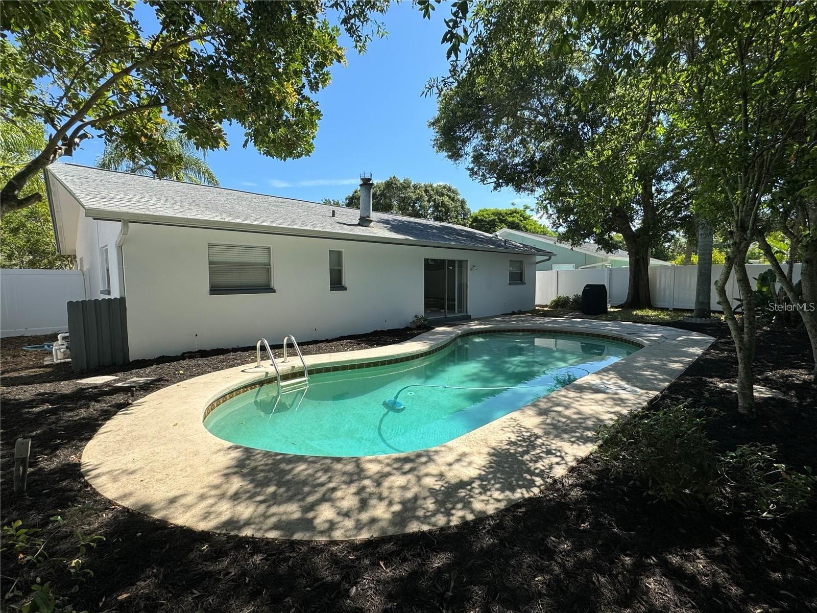 1625 DALE CIR S, DUNEDIN, FL, 34698