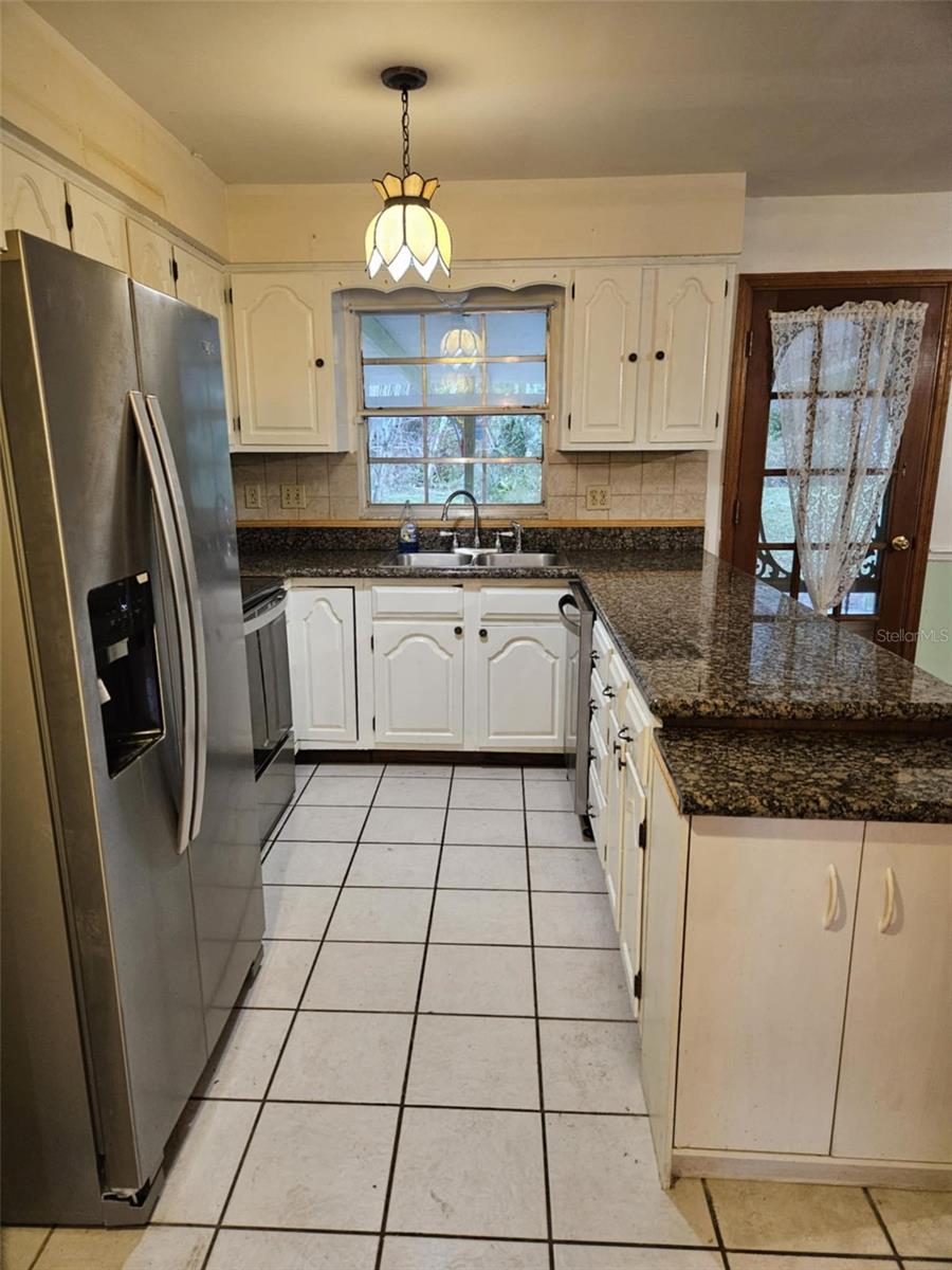 29 LONESOME PINE TRL, YALAHA, FL, 34797