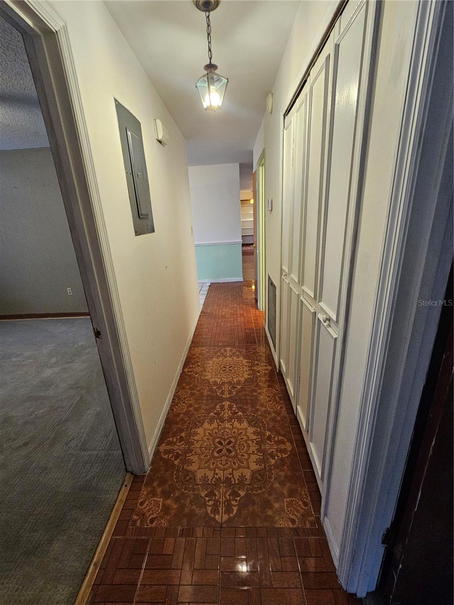 29 LONESOME PINE TRL, YALAHA, FL, 34797