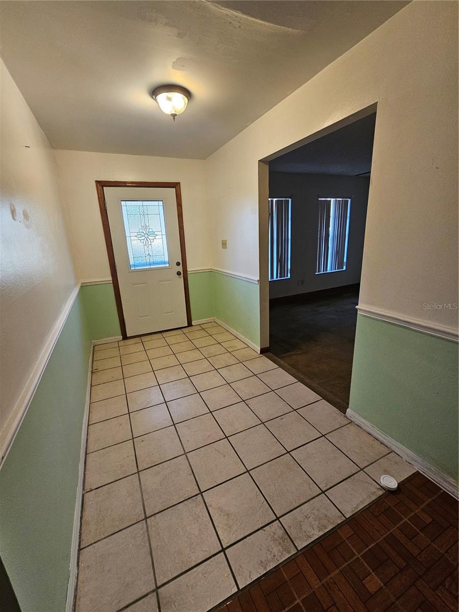 29 LONESOME PINE TRL, YALAHA, FL, 34797
