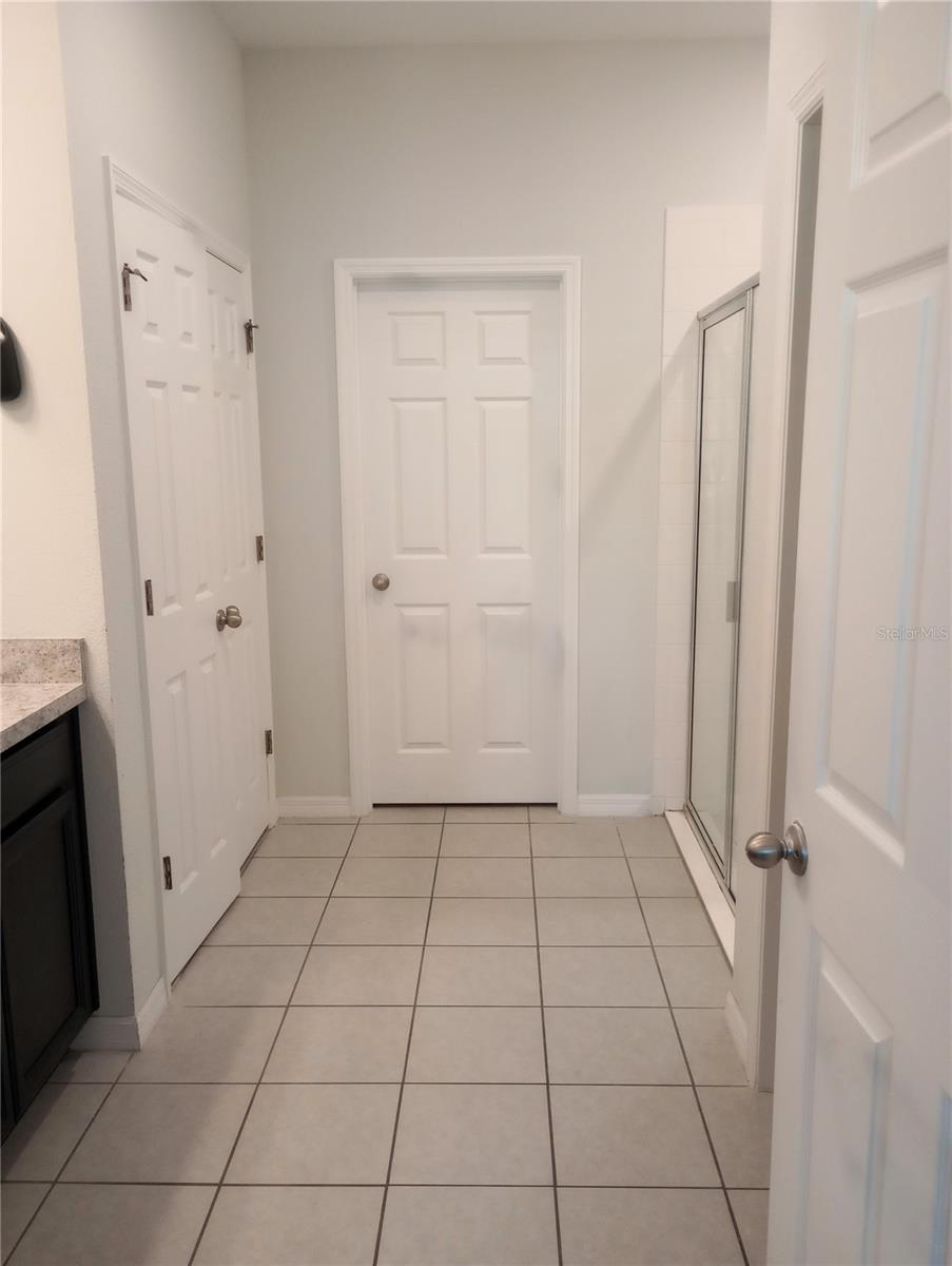 37030 LAKE OVERLOOK DR, GRAND ISLAND, FL, 32735