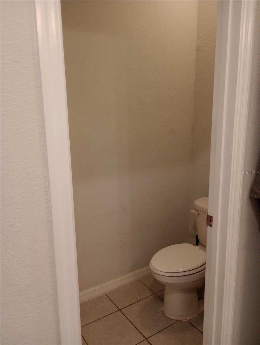 37030 LAKE OVERLOOK DR, GRAND ISLAND, FL, 32735