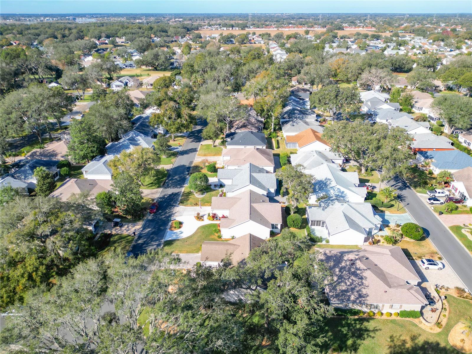 901 PASADENA WAY, LADY LAKE, FL, 32159