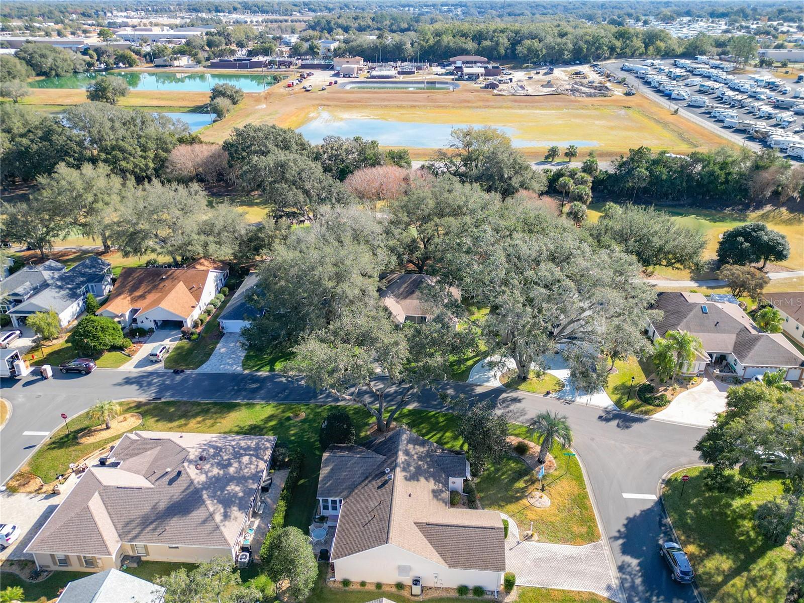 901 PASADENA WAY, LADY LAKE, FL, 32159