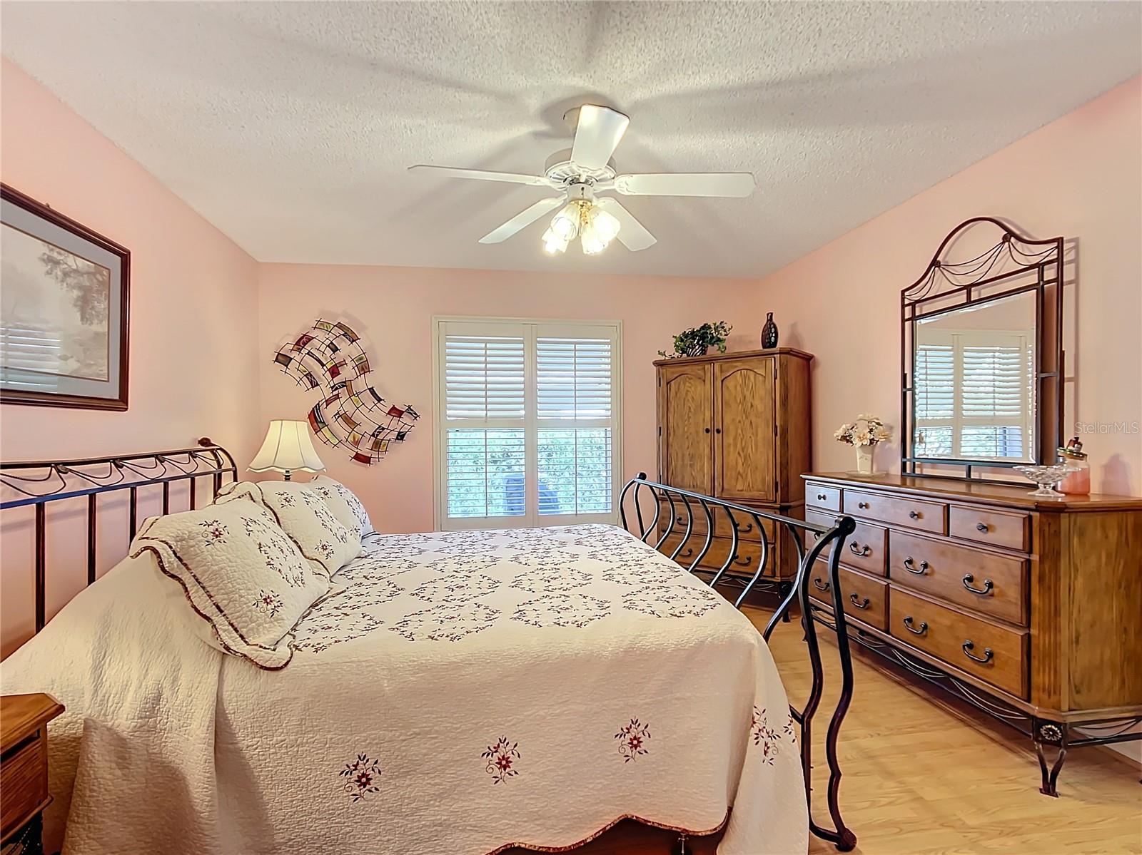 901 PASADENA WAY, LADY LAKE, FL, 32159