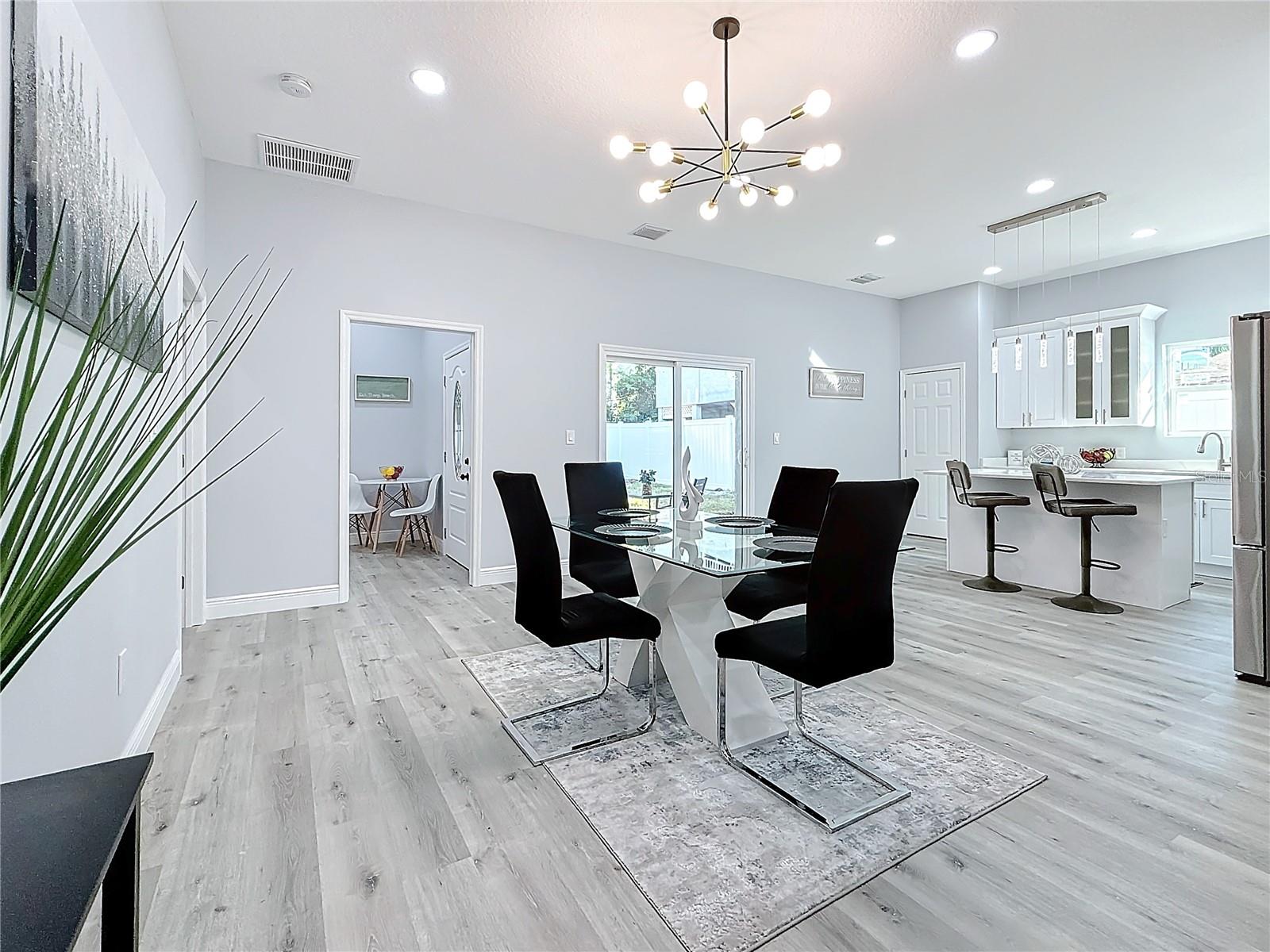 1103 S PROSPECT AVE, CLEARWATER, FL, 33756