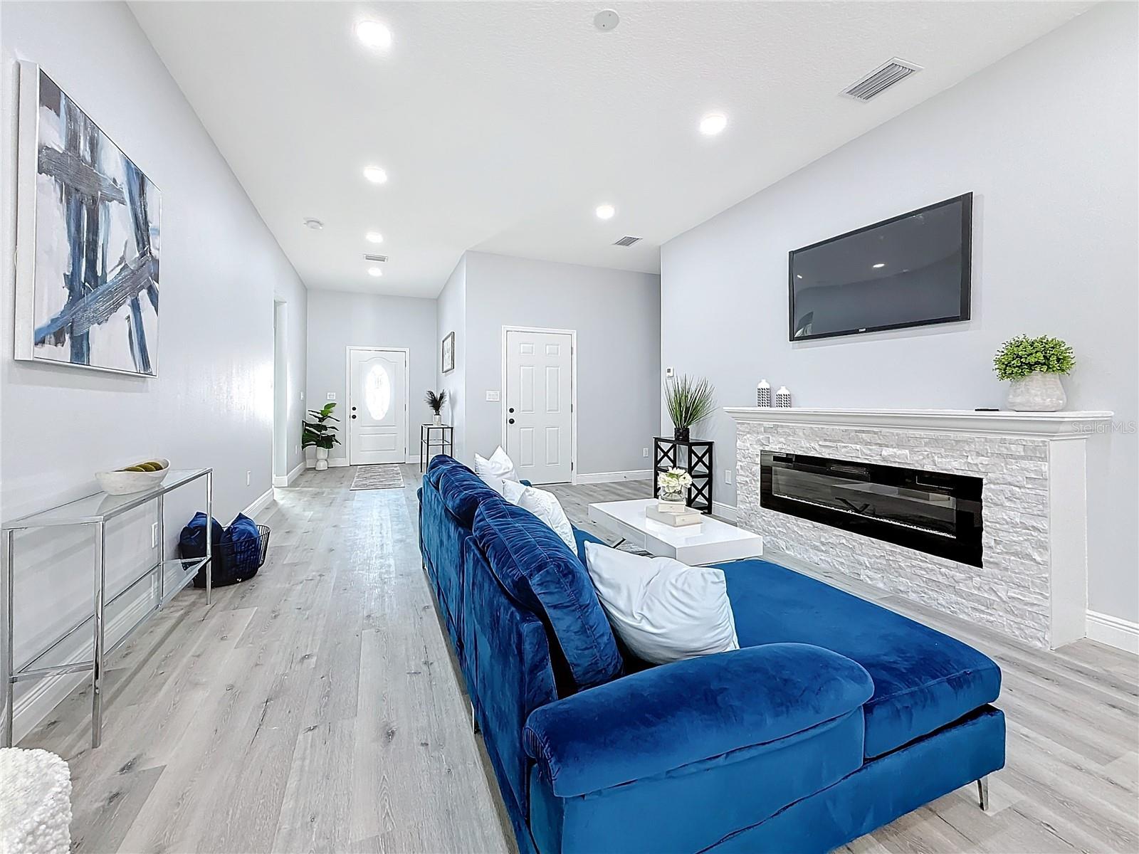 1103 S PROSPECT AVE, CLEARWATER, FL, 33756