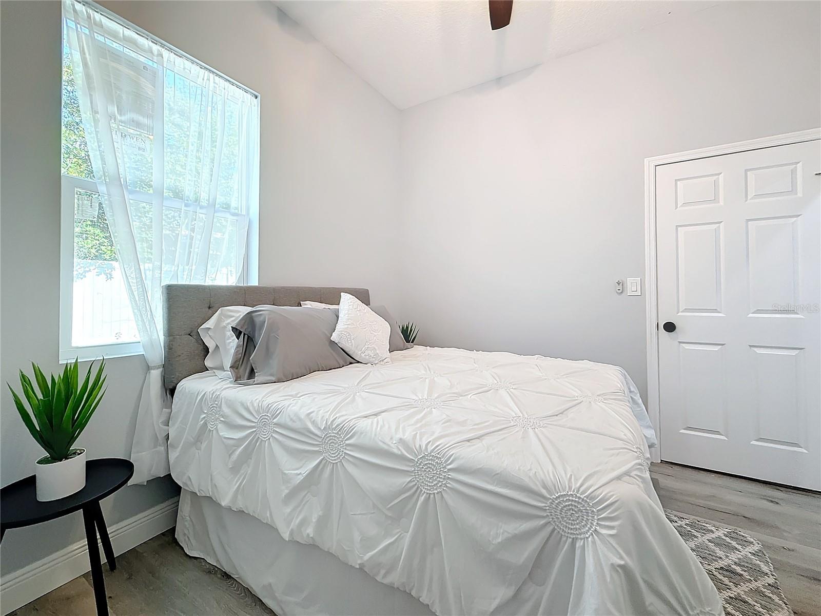 1103 S PROSPECT AVE, CLEARWATER, FL, 33756