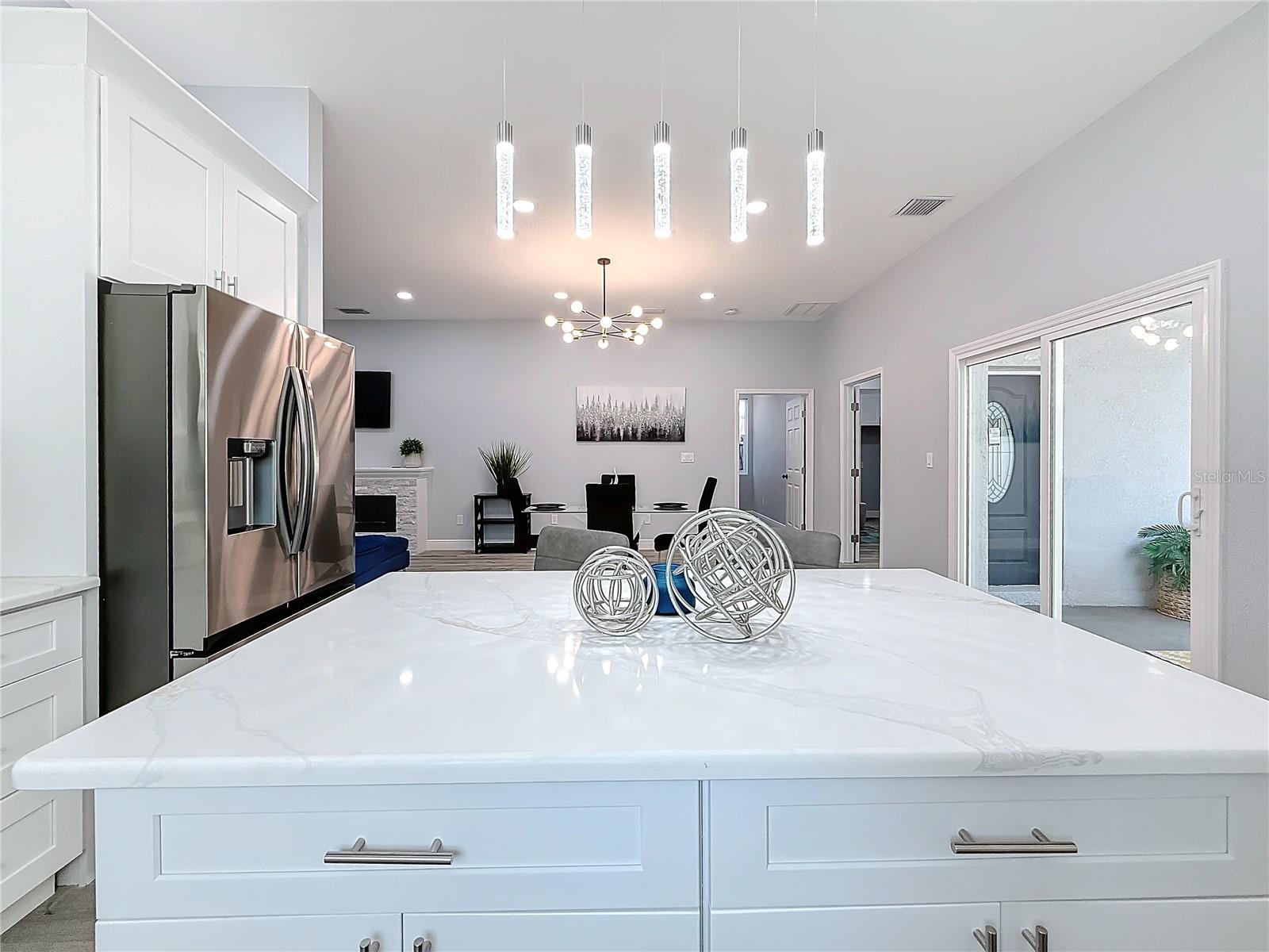 1103 S PROSPECT AVE, CLEARWATER, FL, 33756