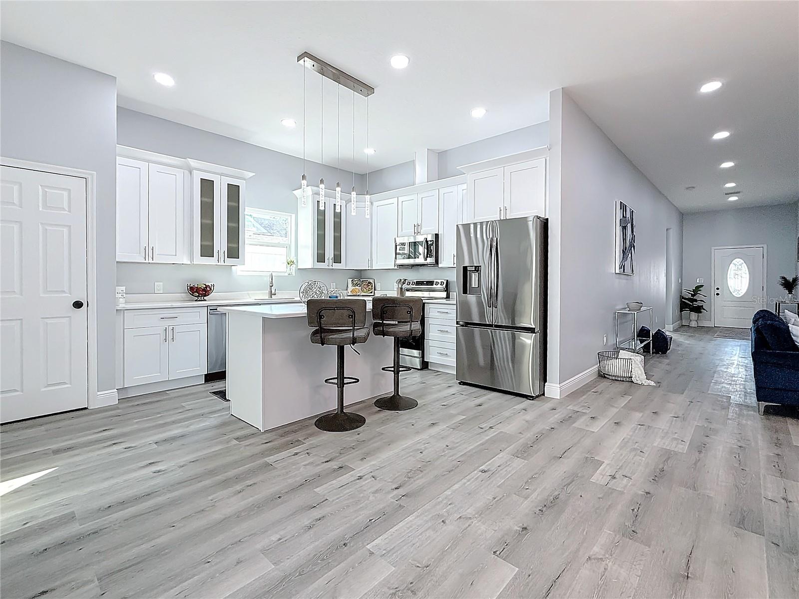 1103 S PROSPECT AVE, CLEARWATER, FL, 33756