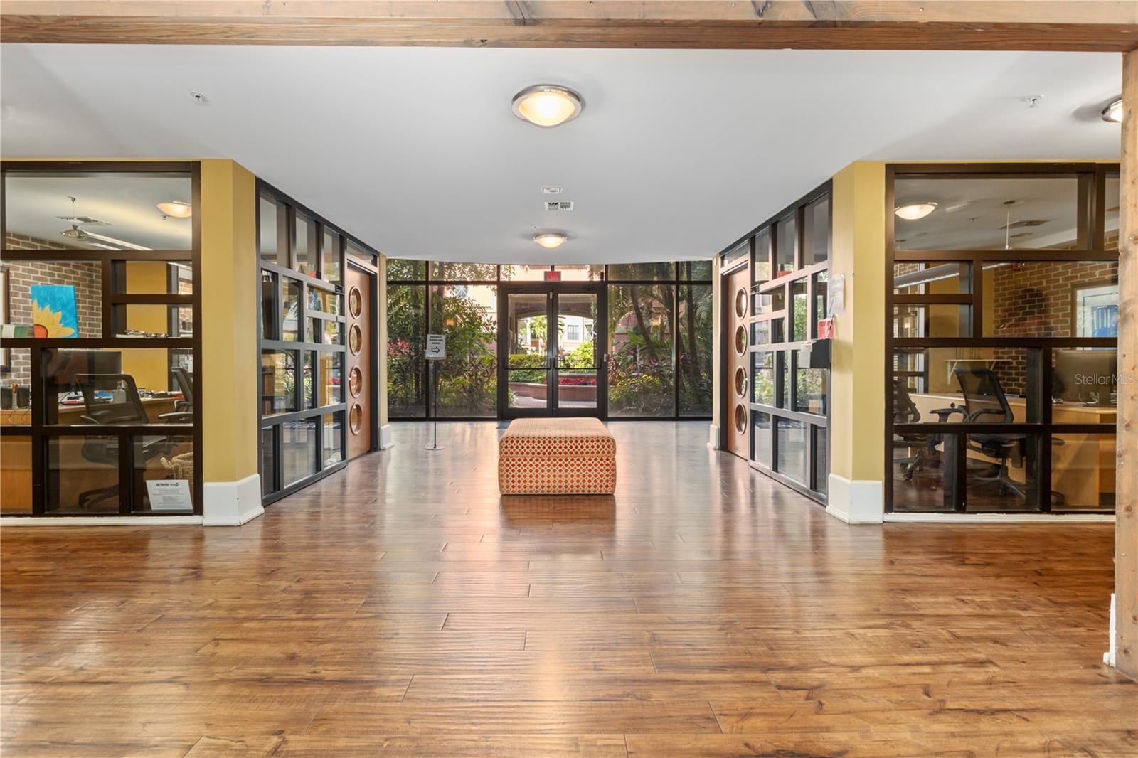 911 N ORANGE AVE #214, ORLANDO, FL, 32801