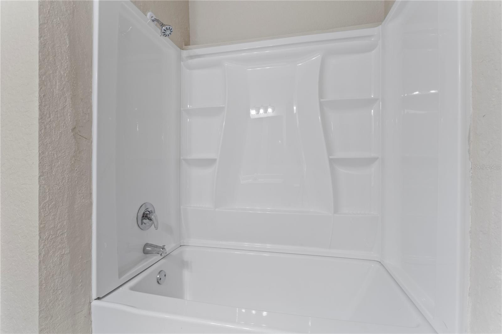 911 N ORANGE AVE #214, ORLANDO, FL, 32801